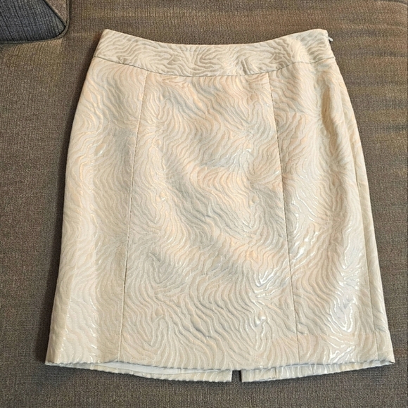 LOFT Dresses & Skirts - Ann Taylor Loft White Ivory Zebra Print Shiny Career Pencil Skirt Size 10